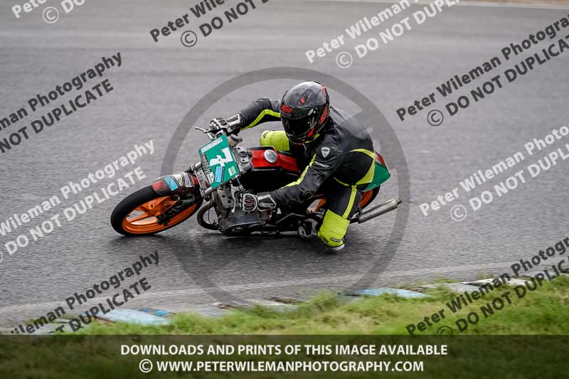 enduro digital images;event digital images;eventdigitalimages;lydden hill;lydden no limits trackday;lydden photographs;lydden trackday photographs;no limits trackdays;peter wileman photography;racing digital images;trackday digital images;trackday photos
